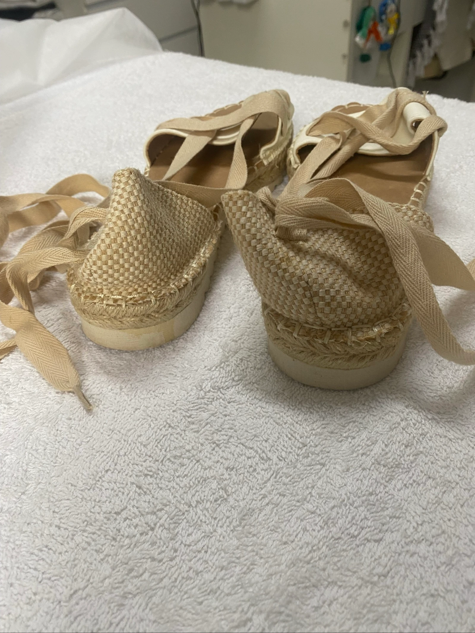Espadrillesandalen met knoop aan de enkel – photo 7